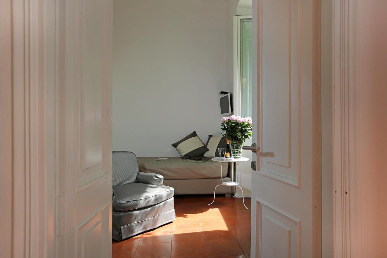 Domus Croce Bed and Breakfast Rom Exteriör bild