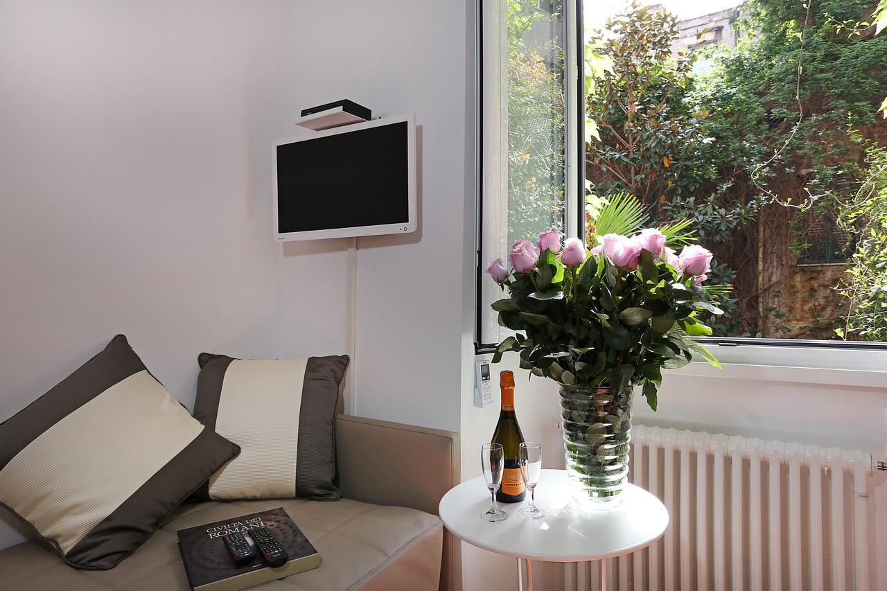 Domus Croce Bed and Breakfast Rom Exteriör bild